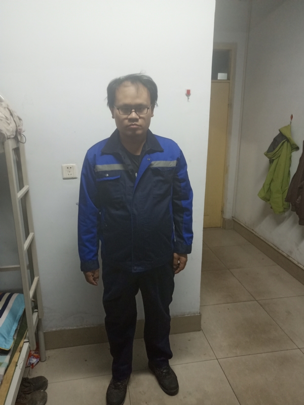 黄俊的第一张照片--湛江相亲服务中心