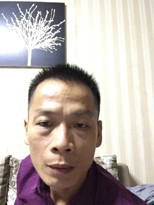 alongzhe的第一张照片--湛江相亲服务中心