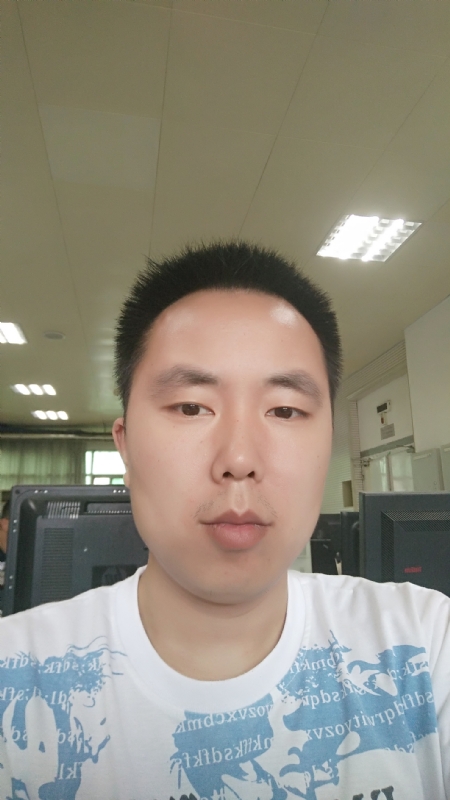 浔城老男孩的第一张照片--湛江相亲服务中心
