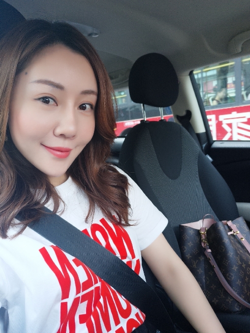 娜娜的第二张照片--湛江相亲服务中心