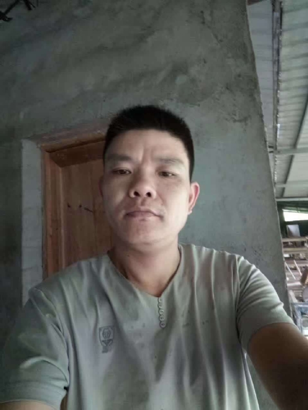 寻找幸福的第一张照片--湛江相亲服务中心