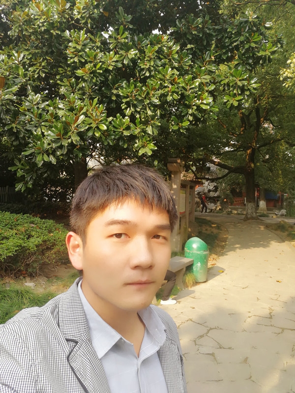 暂时的第一张照片--湛江相亲服务中心