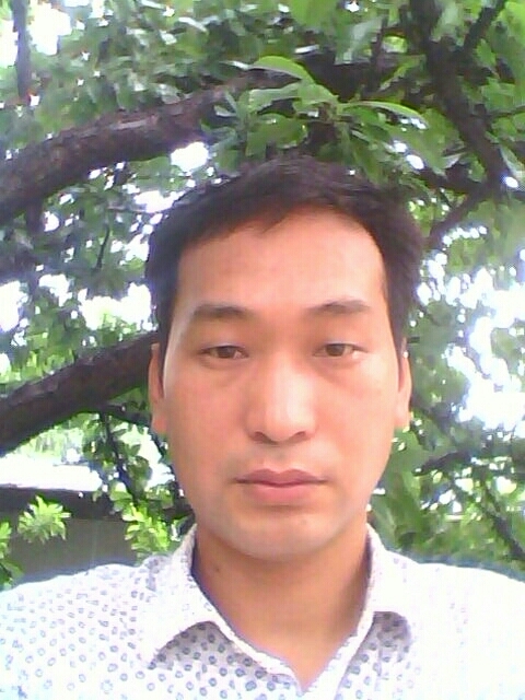 蓝天与白云的第一张照片--湛江相亲服务中心