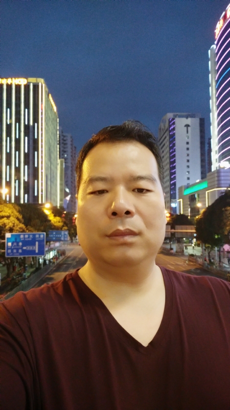 相爱一辈子的第一张照片--湛江相亲服务中心