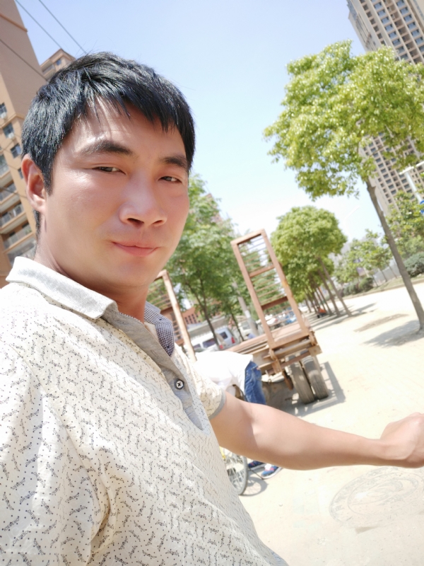 勇哥的第一张照片--湛江相亲服务中心