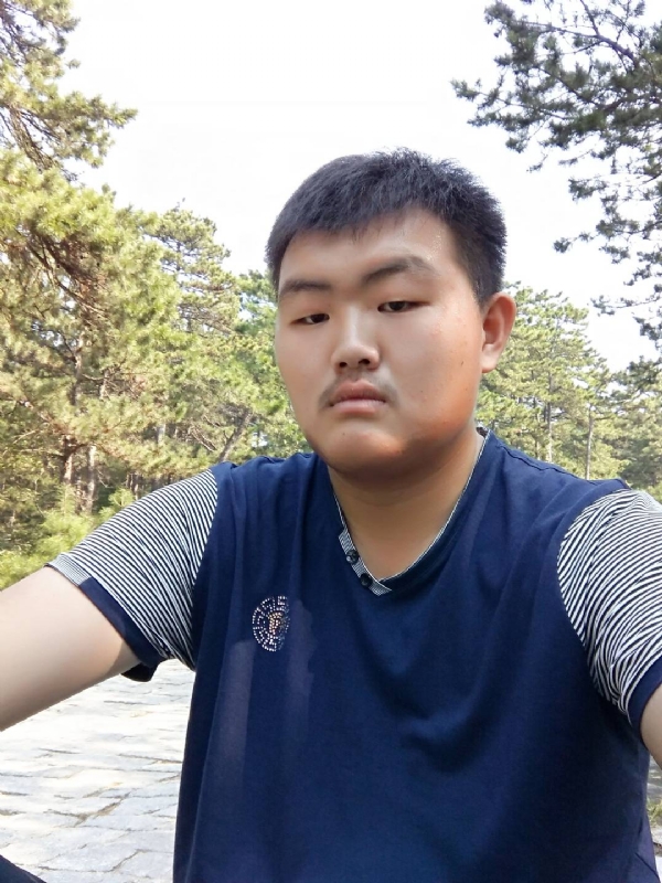 单身小伙的第一张照片--湛江相亲服务中心