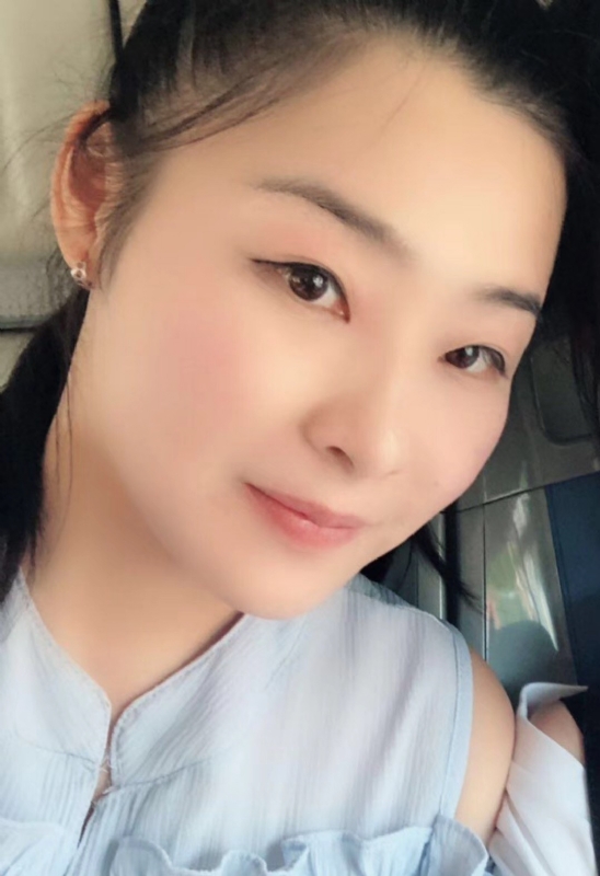 lclc的第一张照片--湛江相亲服务中心