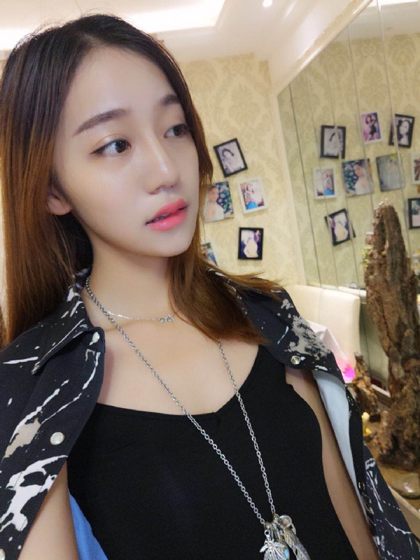 凉兮的第一张照片--湛江相亲服务中心