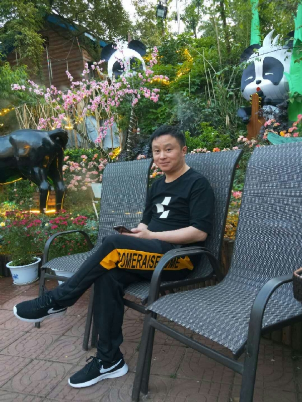 想家的第一张照片--湛江相亲服务中心