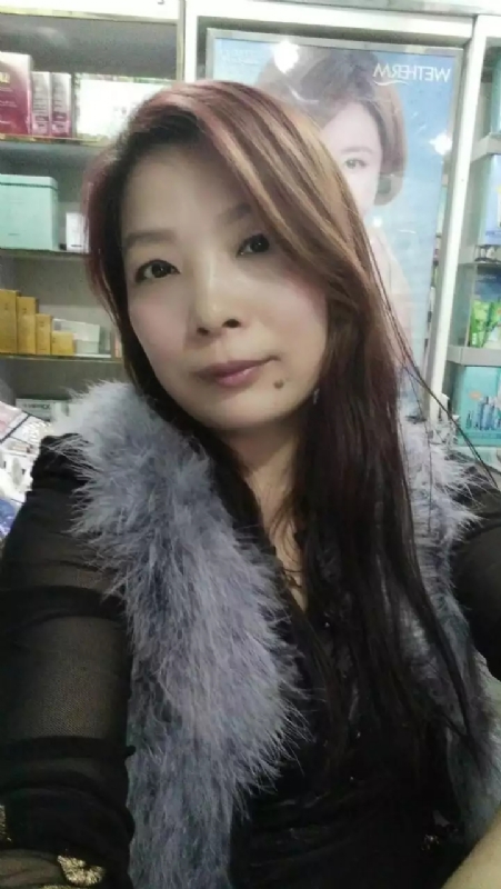 胡静的第二张照片--湛江相亲服务中心