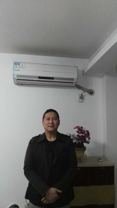耶和华上帝的孩子的第一张照片--湛江相亲服务中心