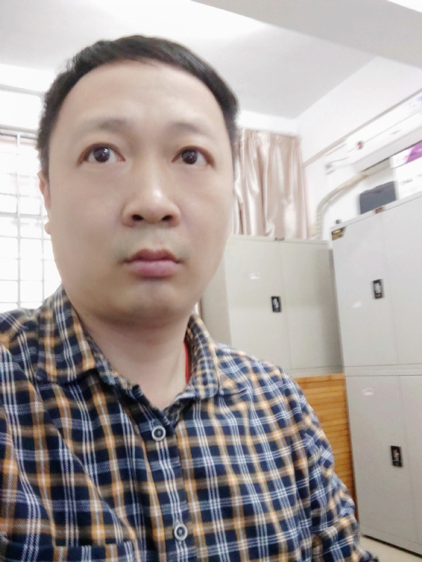 羽飞飞雪的第一张照片--湛江相亲服务中心