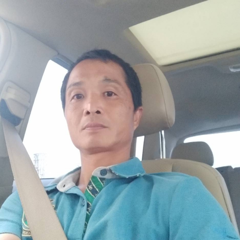 温柔男孩的第一张照片--湛江相亲服务中心