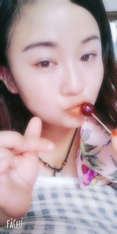 霸气璐妞的第一张照片--湛江相亲服务中心