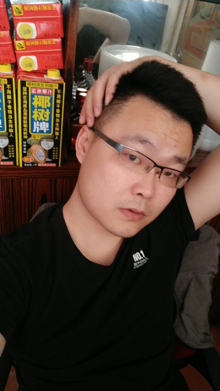 沉默的海的第二张照片--湛江相亲服务中心