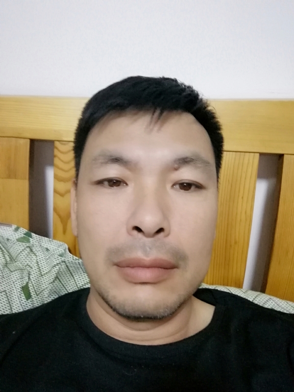 不爱当牛的第一张照片--湛江相亲服务中心