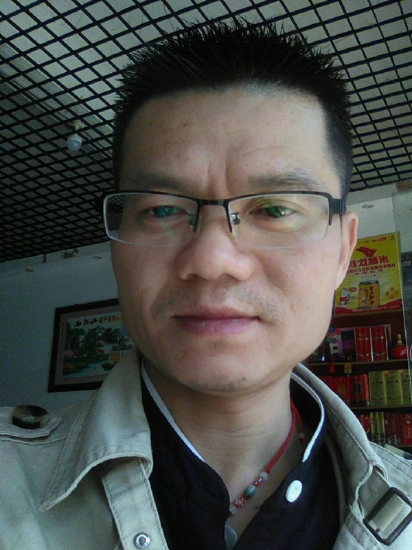 飘逸的第一张照片--湛江相亲服务中心