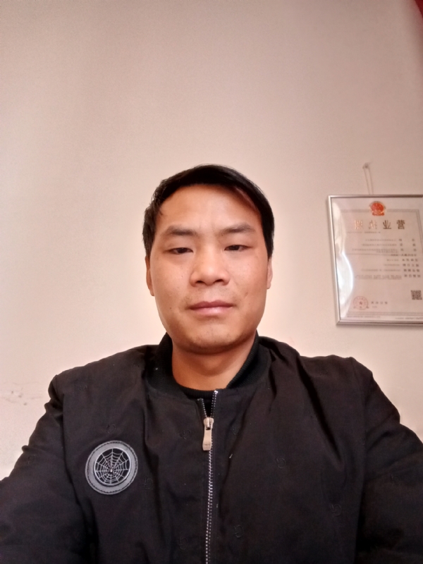 追寻爱情她在哪里的第一张照片--湛江相亲服务中心