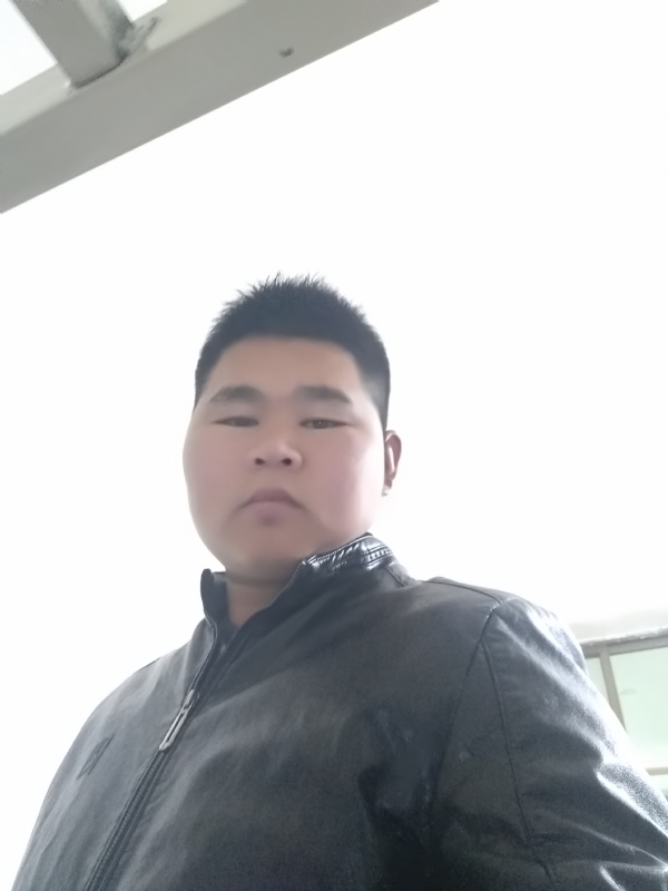 小哥的第一张照片--湛江相亲服务中心