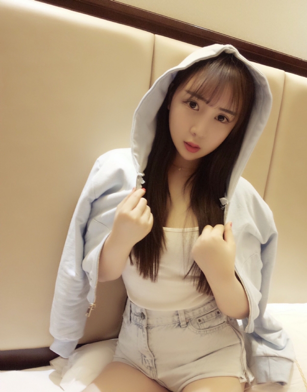 琪琪的第一张照片--湛江相亲服务中心