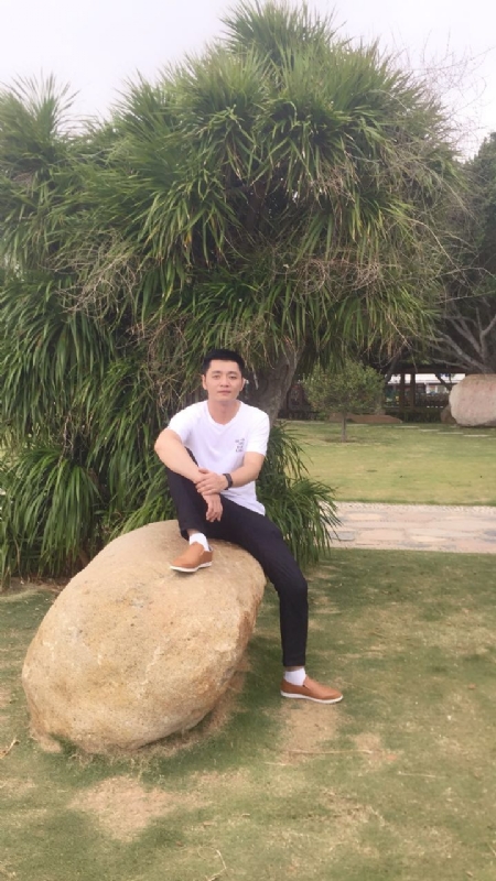 奇点的第一张照片--湛江相亲服务中心