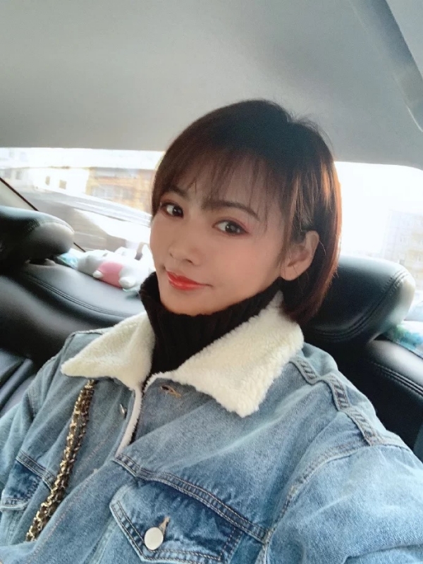 小丫头的第一张照片--湛江相亲服务中心