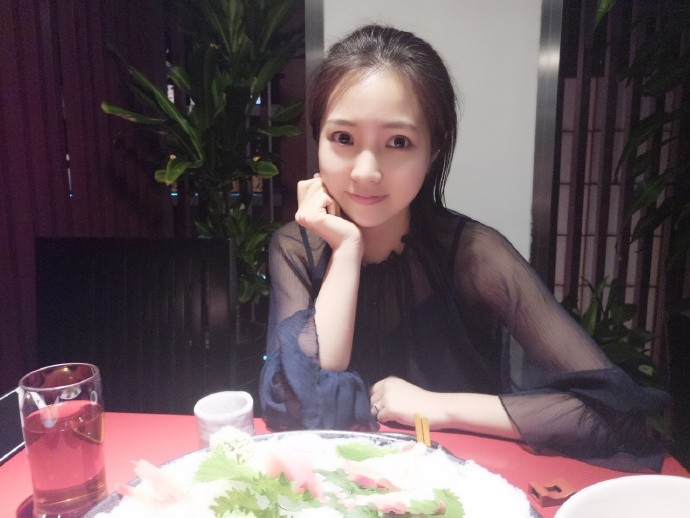 冰艳残阳的第三张照片--湛江相亲服务中心