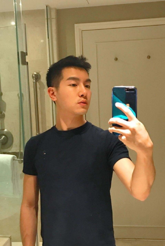 海海的第三张照片--湛江相亲服务中心