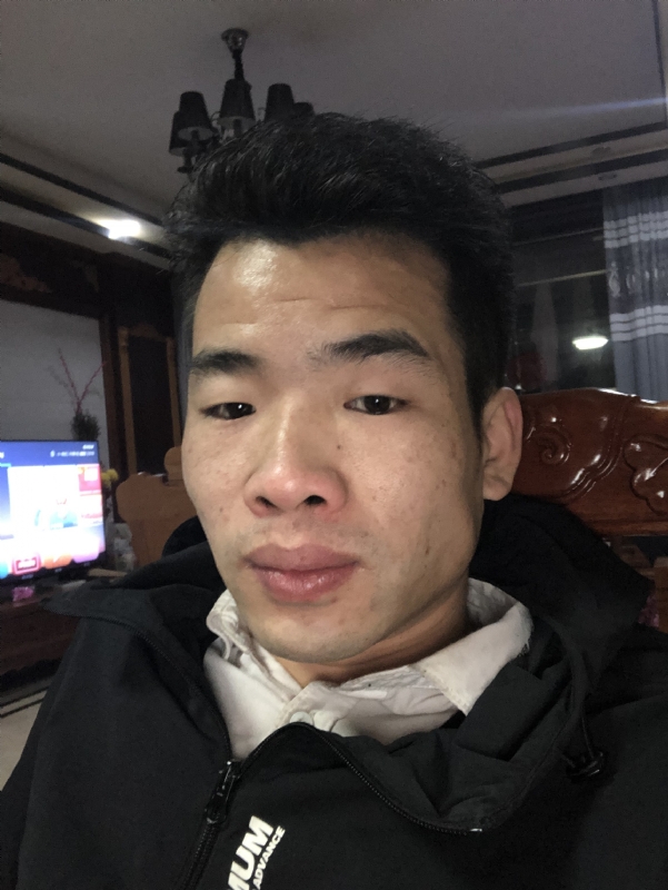 细辉的第一张照片--湛江相亲服务中心