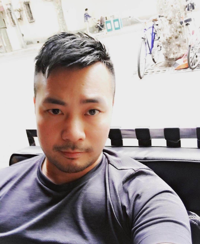 刘江平的第二张照片--湛江相亲服务中心