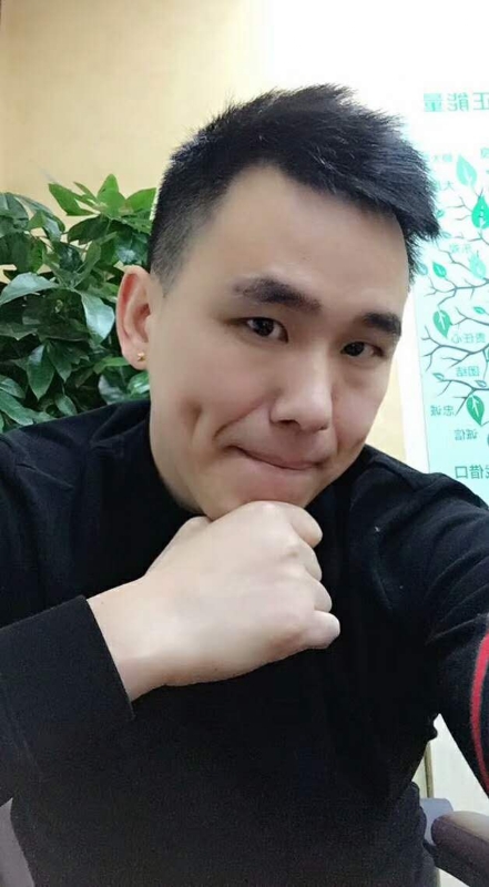 用实力征服一切的第一张照片--湛江相亲服务中心