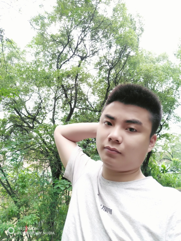 黄帅哥的第一张照片--湛江相亲服务中心