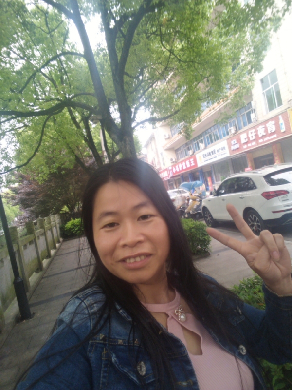 平凡的第一张照片--湛江相亲服务中心