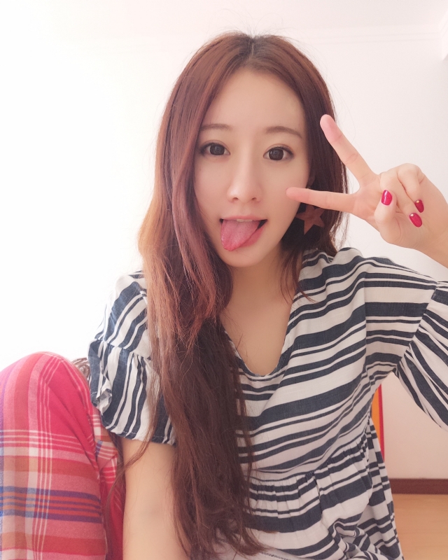 没有故事的女同学的第三张照片--湛江相亲服务中心