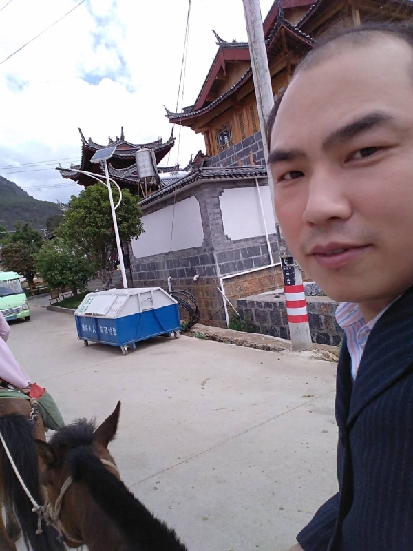当代军人的第一张照片--湛江相亲服务中心