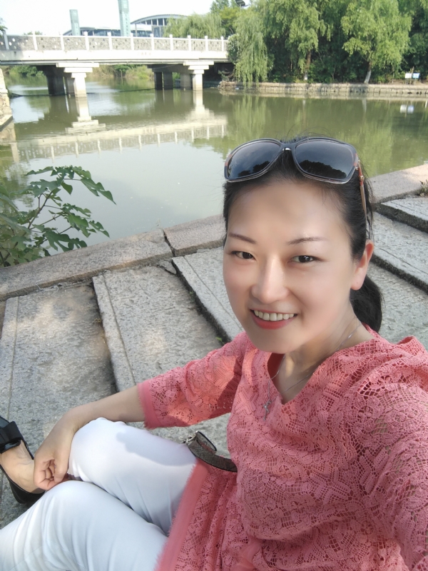 渴慕的第一张照片--湛江相亲服务中心