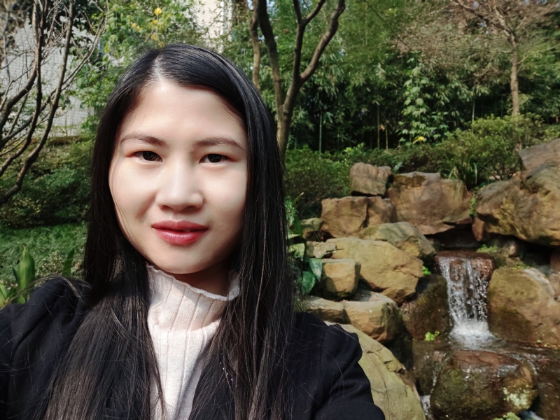 小琳的第一张照片--湛江相亲服务中心