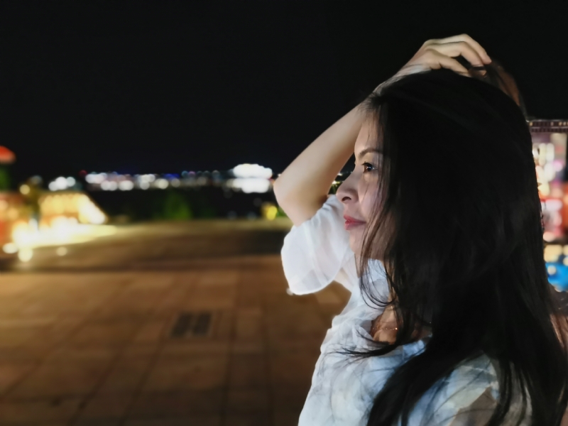 yiyi的第一张照片--湛江相亲服务中心