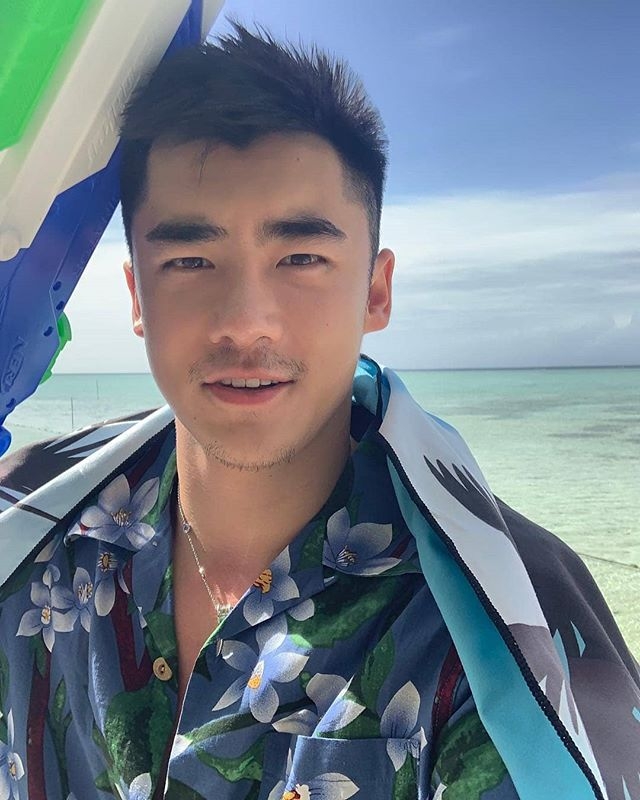 似风沙的第一张照片--湛江相亲服务中心