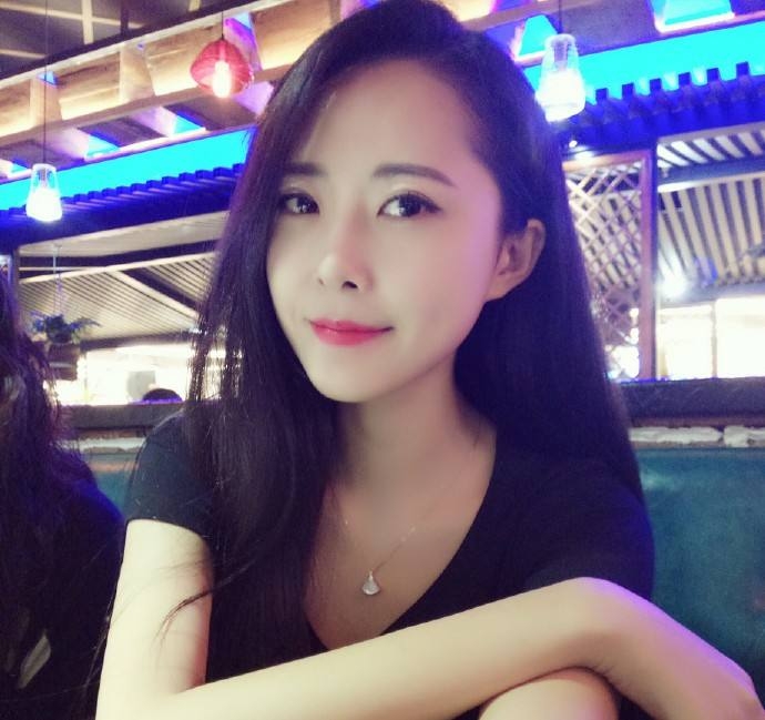 庆庆的第一张照片--湛江相亲服务中心