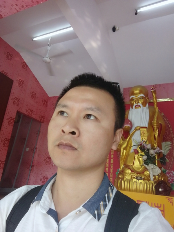 WAR的第一张照片--湛江相亲服务中心