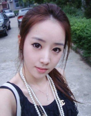 小可爱的第一张照片--湛江相亲服务中心