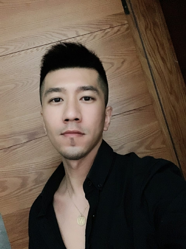 佳佳的第一张照片--湛江相亲服务中心