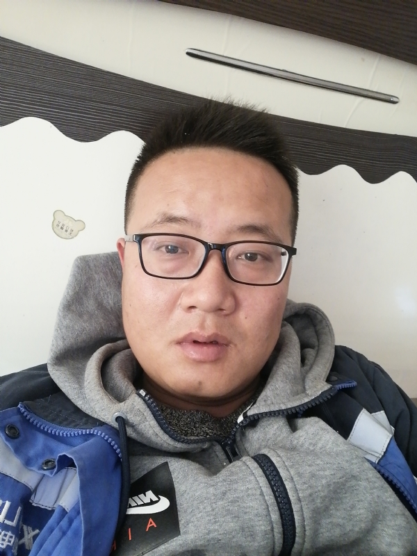 一个人一座城的第一张照片--湛江相亲服务中心