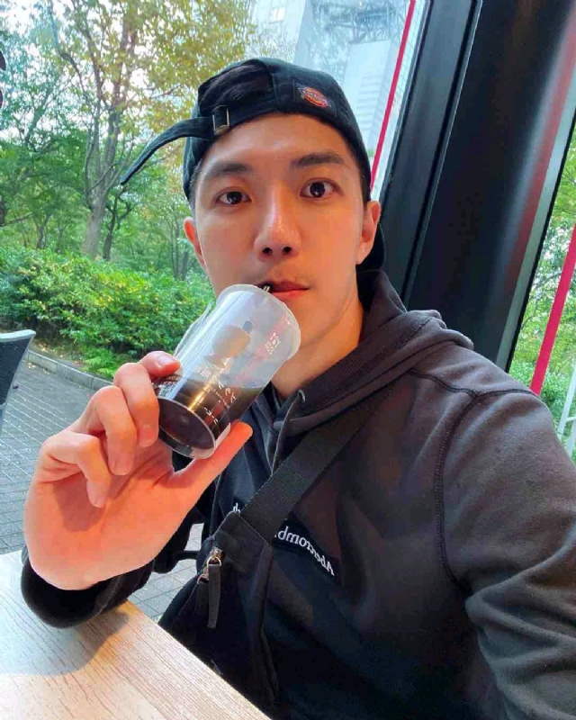苏天奇的第一张照片--湛江相亲服务中心
