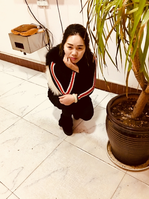 小香风的第一张照片--湛江相亲服务中心