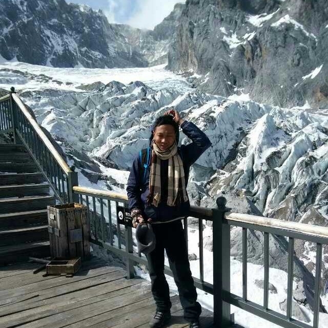 眯眯的第一张照片--湛江相亲服务中心