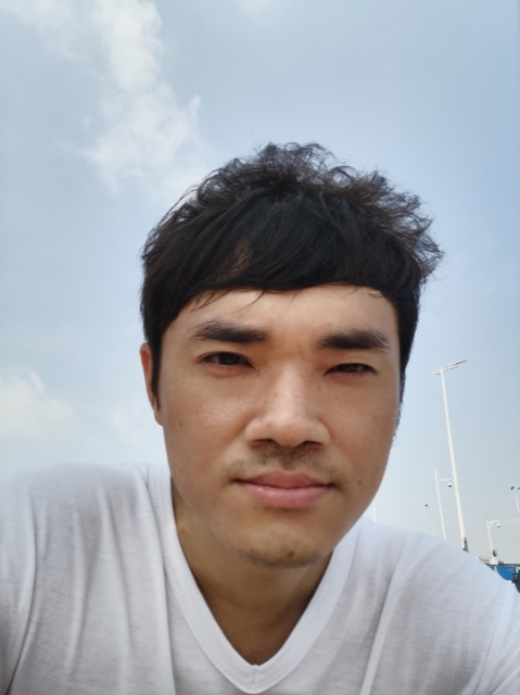 老实人的第一张照片--湛江相亲服务中心