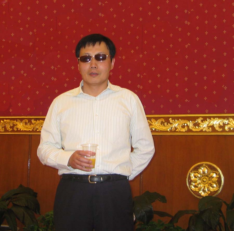 威胜的第二张照片--湛江相亲服务中心
