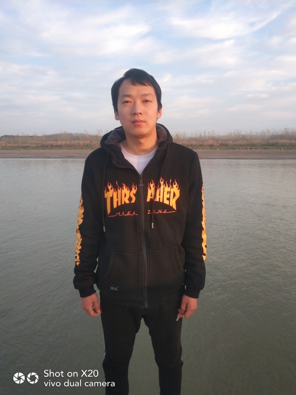 一往情深的第一张照片--湛江相亲服务中心